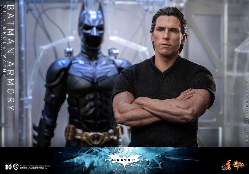 The Dark Knight Rises - Batman Armory with Bruce Wayne 1/6th Scale Collectible Figure - MMS702
