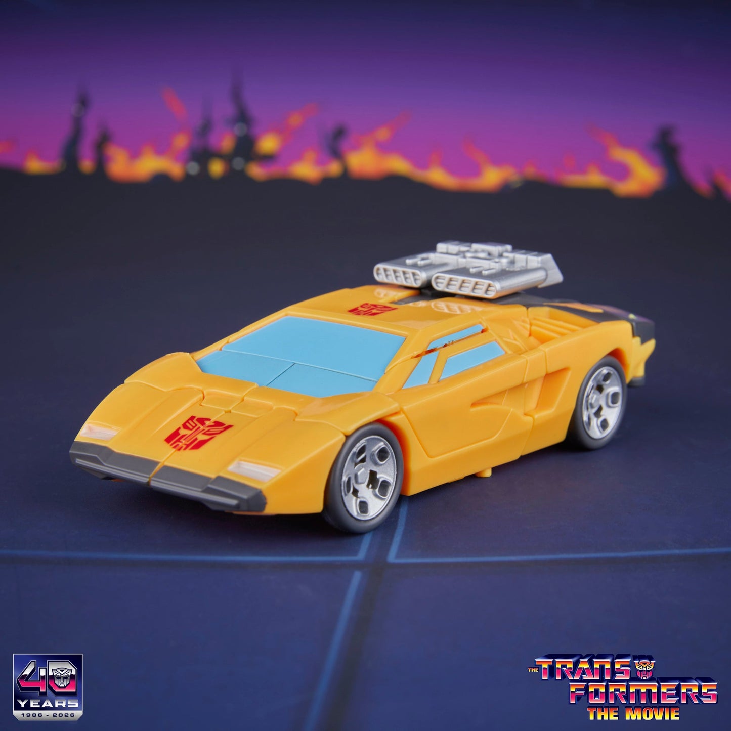 Transformers Studio Series The Transformers: The Movie Deluxe Class Sunstreaker (Preorder May 2026)