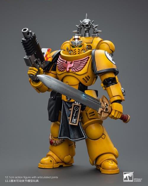 Warhammer 40k Imperial Fists Lieutenant with Power Sword