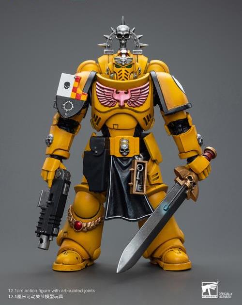 Warhammer 40k Imperial Fists Lieutenant with Power Sword