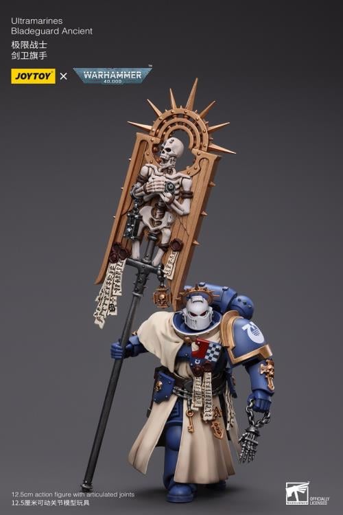 Warhammer 40K - Ultramarines - Bladeguard Ancient 1/18 Scale Action Figure