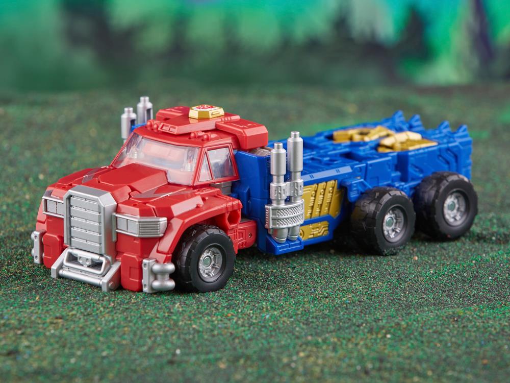 Transformers Legacy Evolution Armada Universe Optimus Prime - Reissue