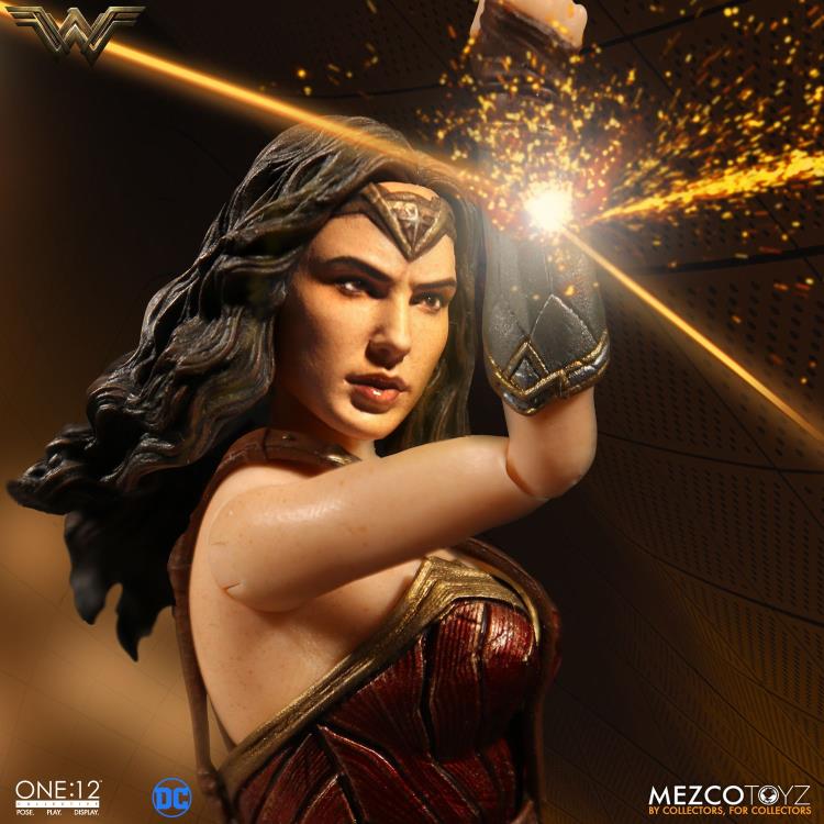 Wonder Woman One:12 Collective Wonder Woman