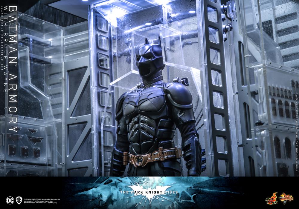 The Dark Knight Rises - Batman Armory with Bruce Wayne 1/6th Scale Collectible Figure - MMS702