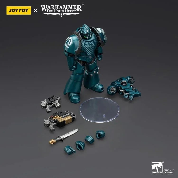Warhammer: The Horus Heresy - Alpha Legion - Headhunter with Banestrike Combi-Bolter and Power Dagger