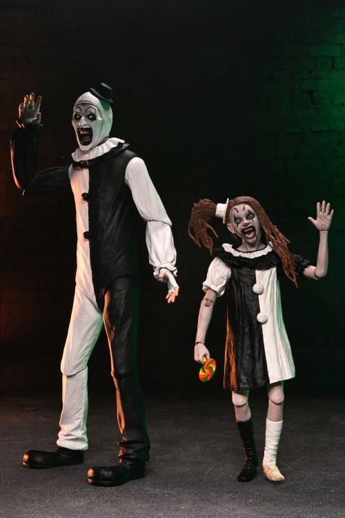 Terrifier 2 - Ultimate Art the Clown & Little Pale Girl Action Figure Two-Pack (Preorder Q3 2026)