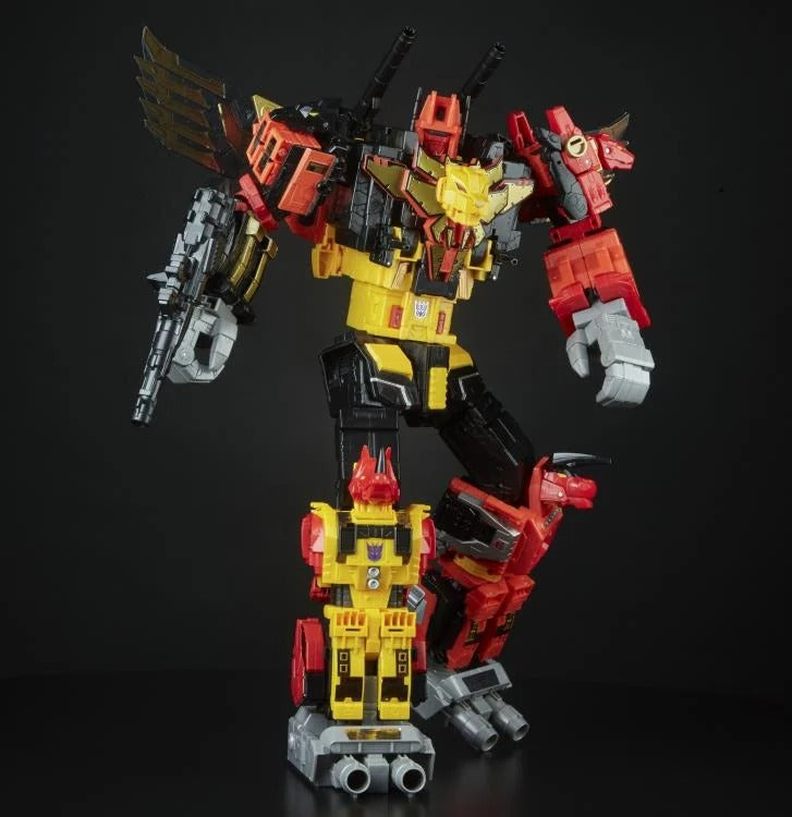 Transformers Power of the Primes Titan Class Predaking Combiner