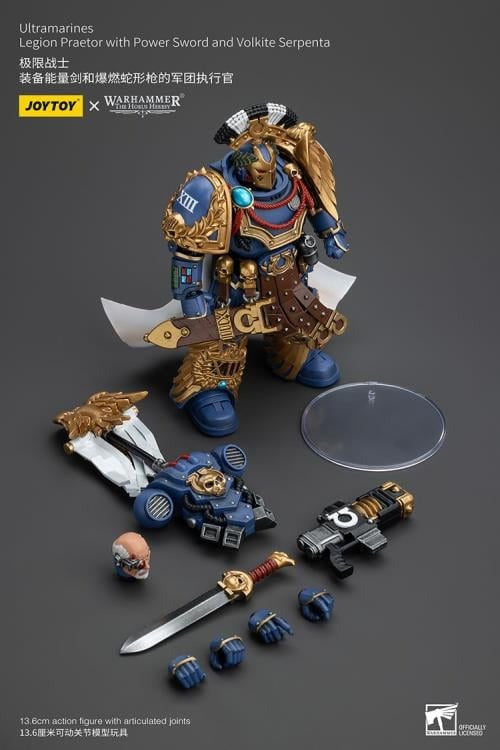 Warhammer: The Horus Heresy - Ultramarines - Legion Praetor with Power Sword and Volkite Serpenta