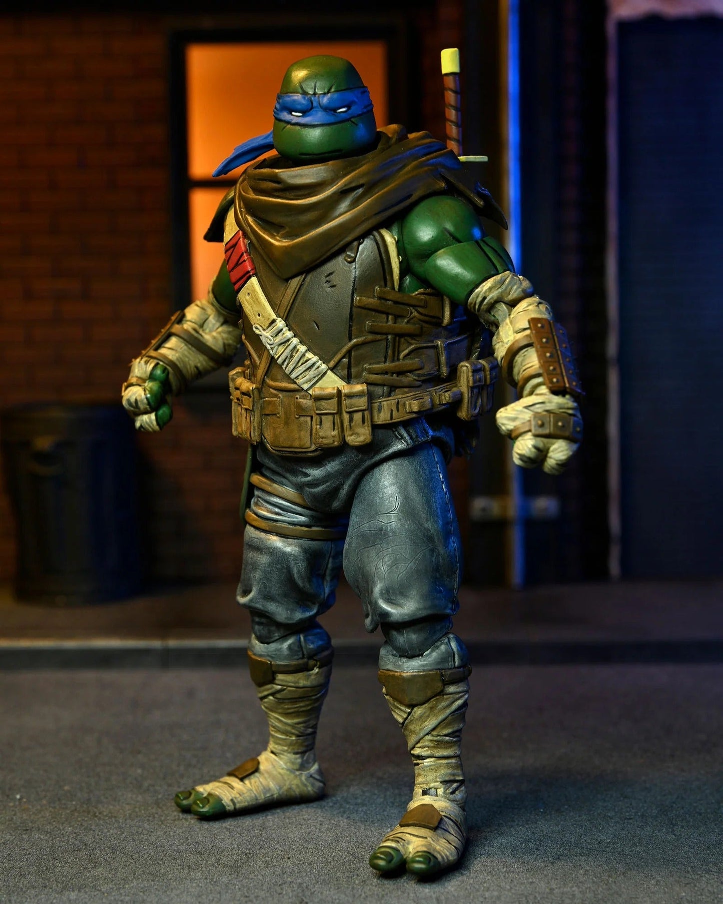 Teenage Mutant Ninja Turtles: The Last Ronin - Ultimate Leonardo Action Figure